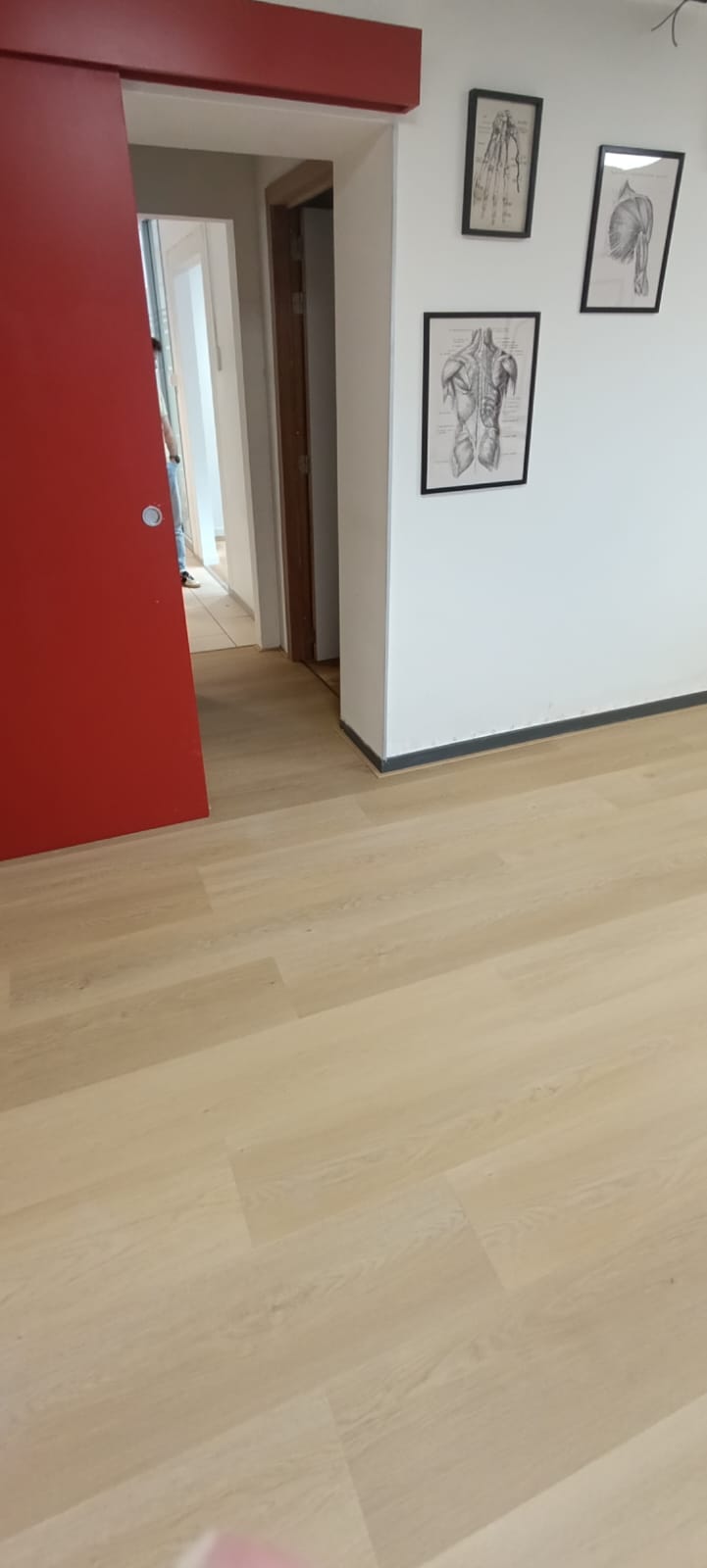 Vinyle-imitation-parquet-Mons
