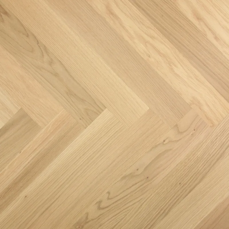 Parquet chevron satin - huilée blanchi 74,90€ le m² par boîte de 2,11m²