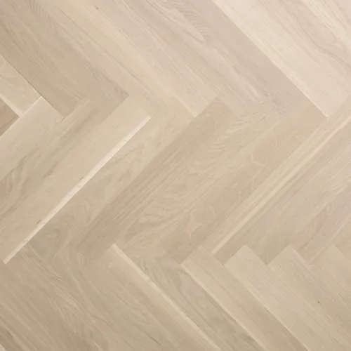 Parquet chevron satin - laqué blanchi ultra mat 79,90€ le m² par boîte de 2,11m²